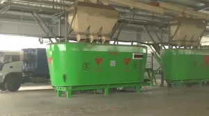Stationärer Futtermischwagen